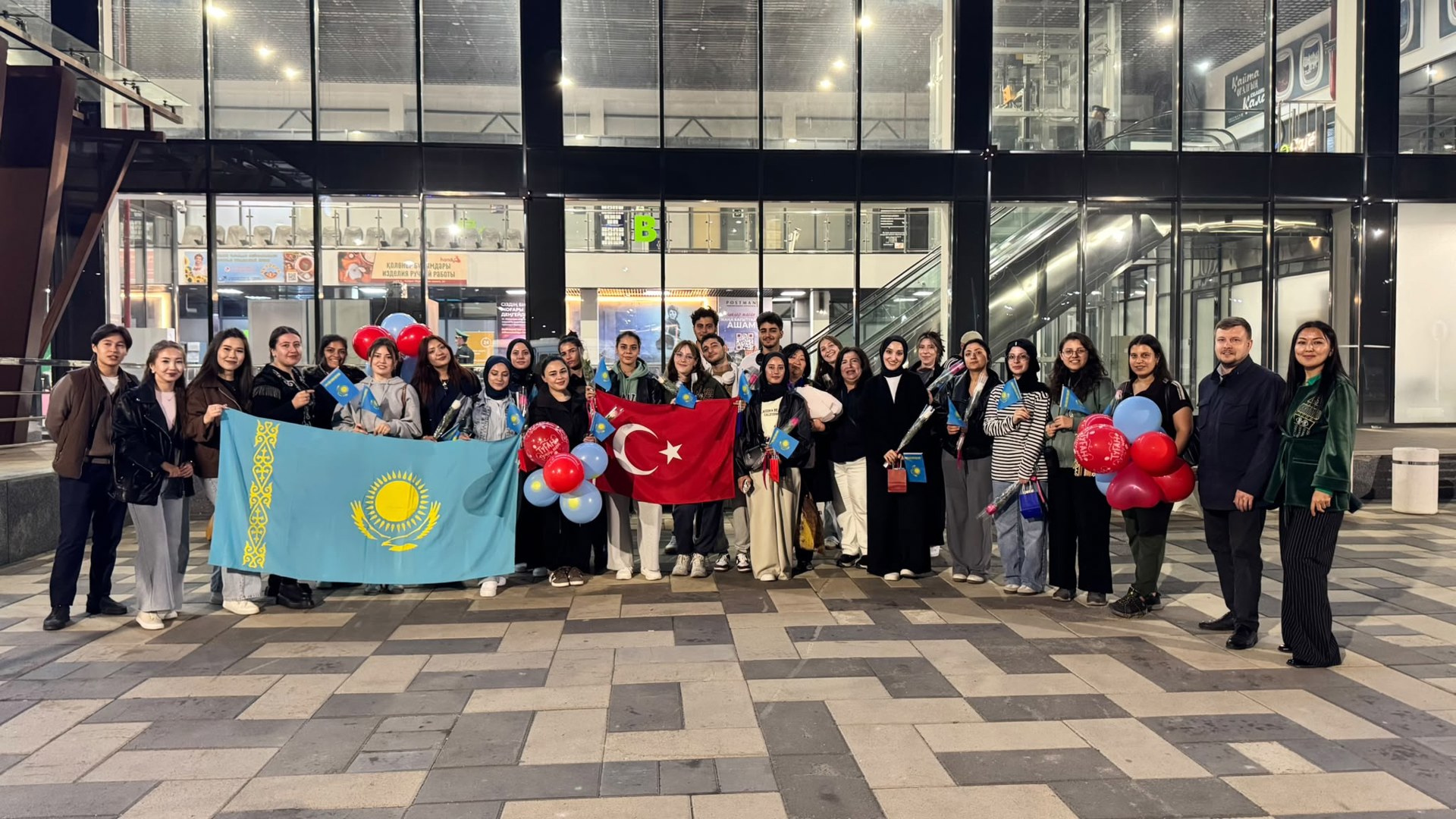 Ardahan Üniversitesi Değişim Öğrencileri Kazakistan’da Öğrenimlerine Başladı