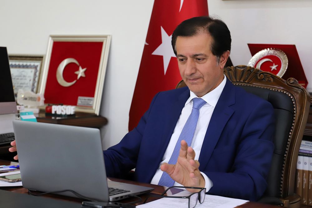 Rektörümüz Prof. Dr. Öztürk Emiroğlu, Genç Vizyon Programı’nda Ardahan Üniversitesi’ni ve Bölgenin Potansiyelini Anlattı