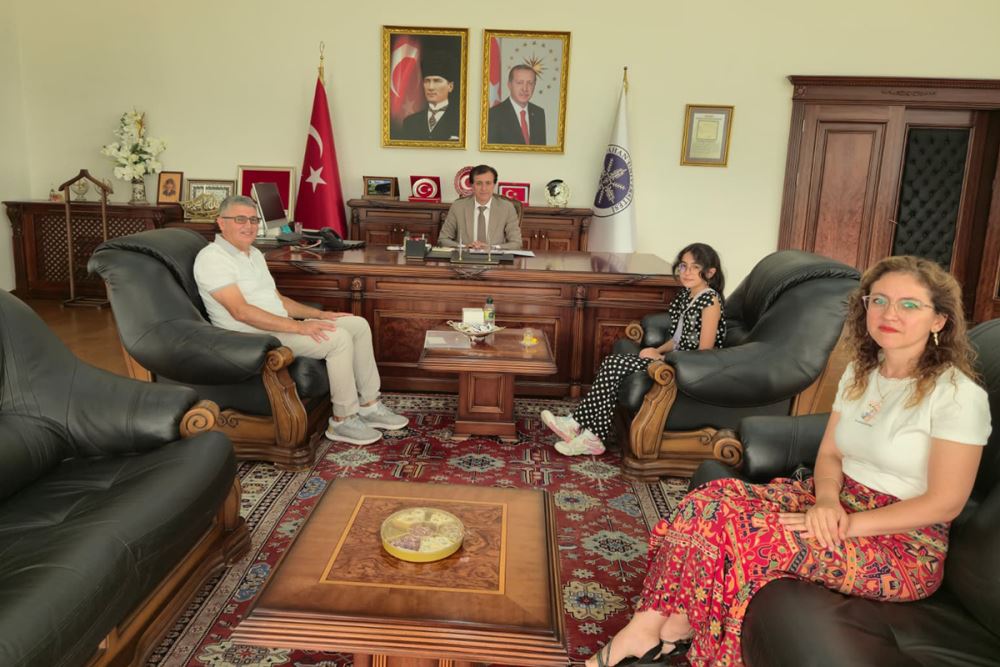 Bolu Abant Izzet Baysal University Student Visit to our Rector from Vural Akpınar and Family