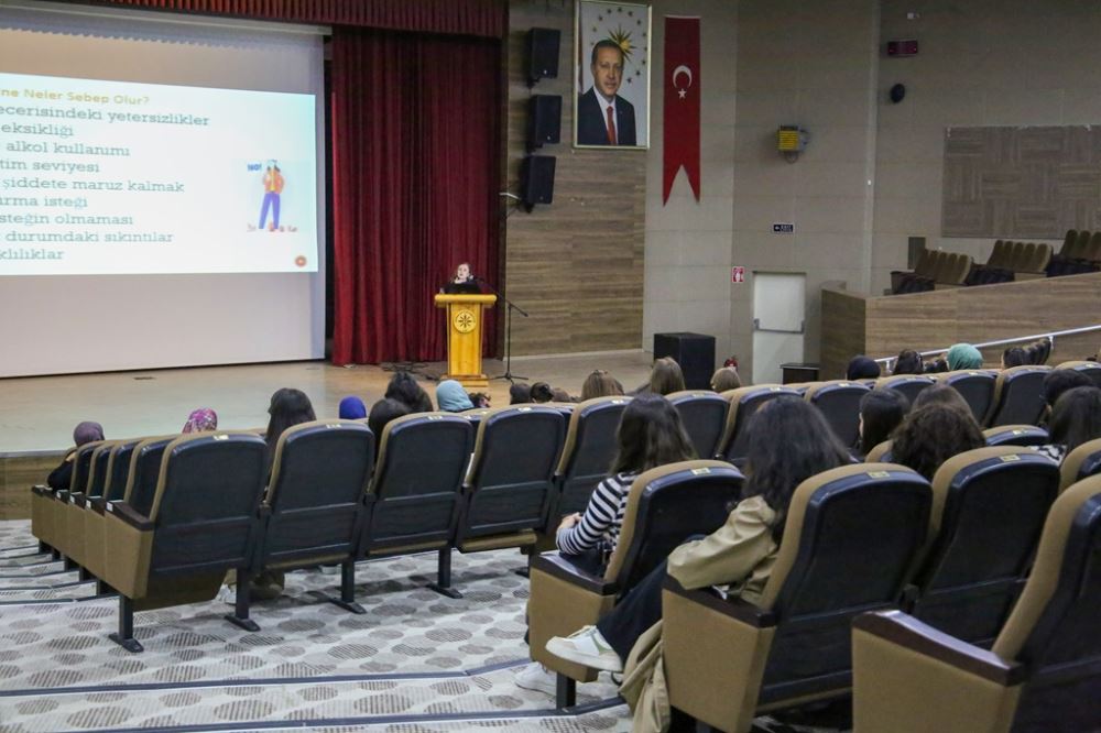 ARÜ’de Farkındalık Semineri Düzenlendi