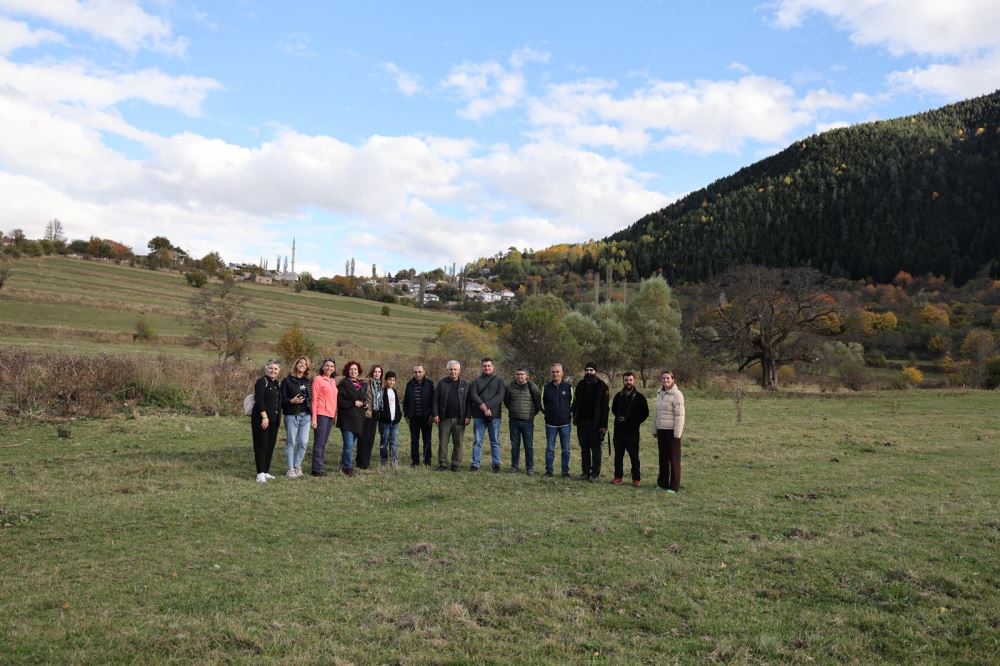 ARÜSEM Temel Fotoğraf Kursu Katılımcıları Posof’ta Uygulama Gezisinde Buluştu