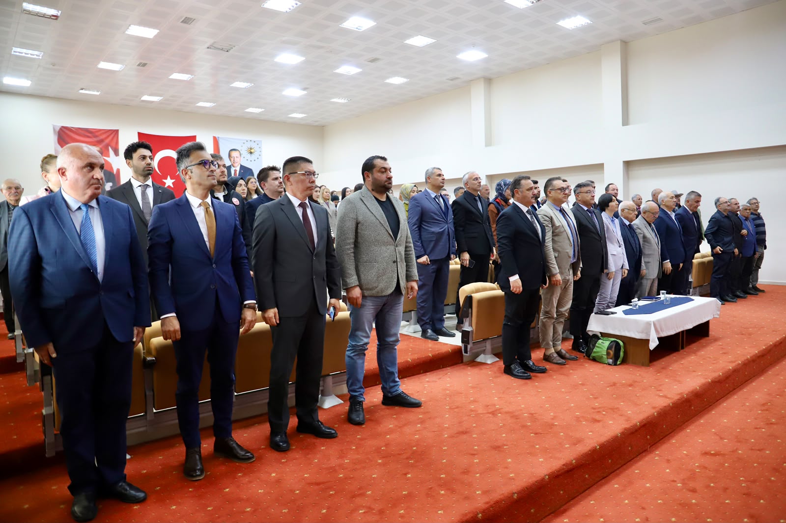 Türkiye’nin İlk Apifitoterapi Çalıştayı Ardahan Üniversitesi Ev Sahipliğinde Başladı