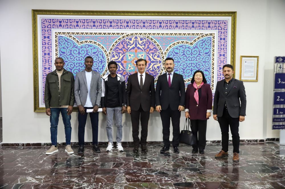 International Students Visited Our Reflector in Foreign Relations Office