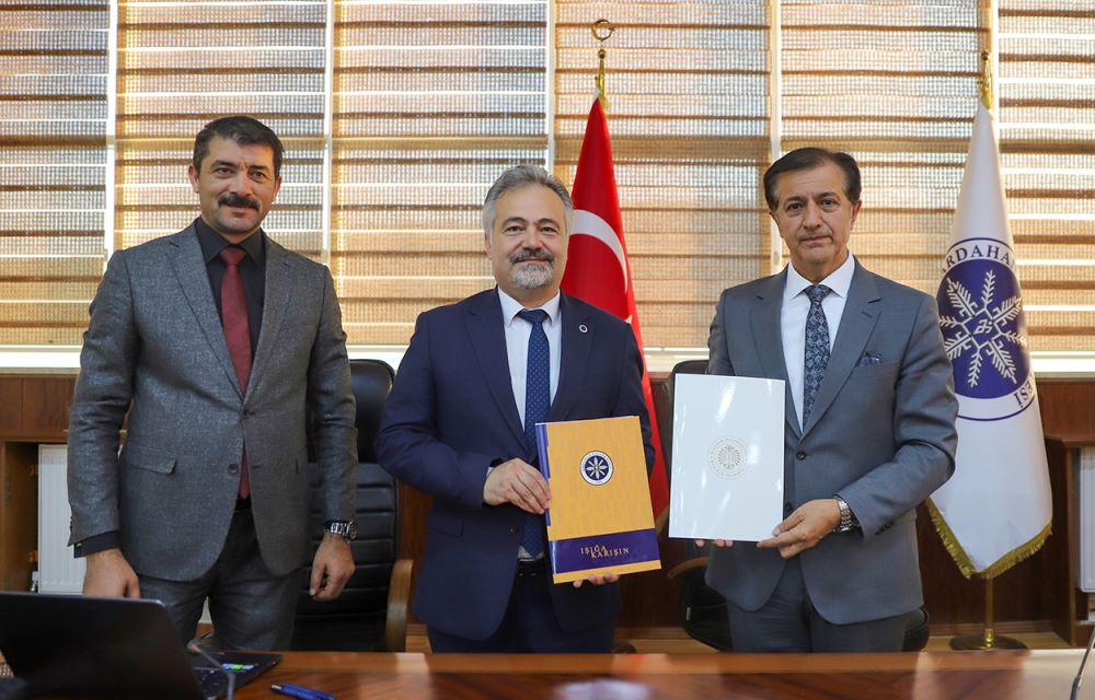 Bölge Üniversiteleri Arasında Yeni İş Birliği: Üniversitemiz ile Atatürk Üniversitesi Arasında BÖGEP Protokolü İmzaladı
