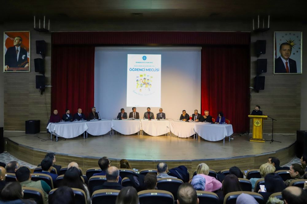 Senin Sesin, Senin Gücün: ARÜ’de İlk Öğrenci Meclisi Toplantısı Geniş Katılımla Gerçekleşti