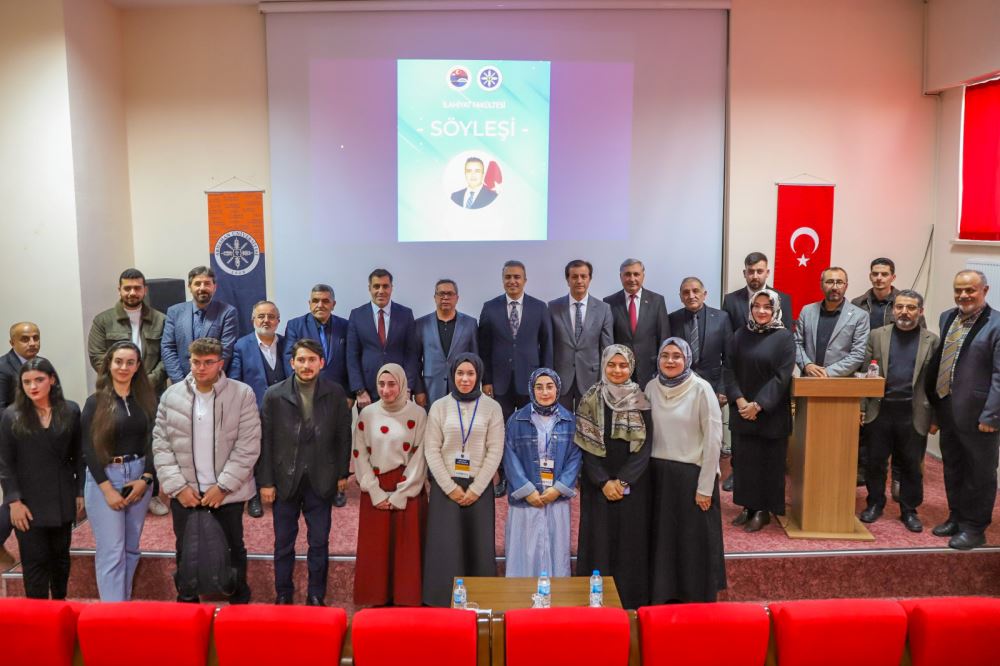 Valimiz Hayrettin Çiçek Üniversitemizde Düzenlenen Söyleşi Programına Katıldı