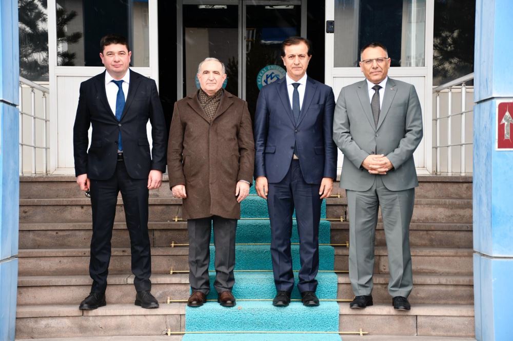 Rektörümüz Prof. Dr. Öztürk Emiroğlu, Kafkas Üniversitesi Rektörü Prof. Dr. Hüsnü Kapu'yu Ziyaret Etti