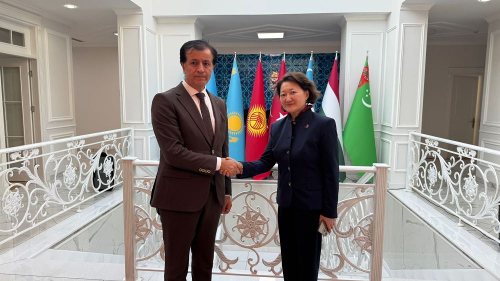 Prof. Dr. Öztürk Emiroğlu, President of Turkish Culture and Heritage Foundation Mr. Prof. Dr. Aktoti Raimkulova Visited