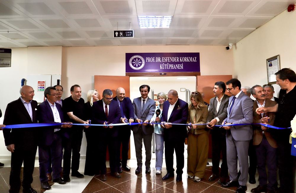 Ardahan Üniversitesi İktisadi ve İdari Bilimler Fakültesi Kütüphanesine "Prof. Dr. Esfender Korkmaz" İsmi Verildi