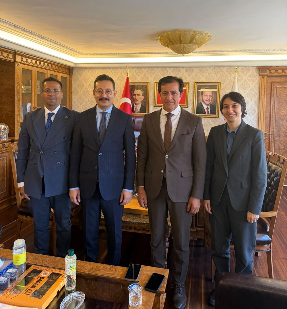 Rektörümüz Prof. Dr. Öztürk Emiroğlu, T.C. Sanayi ve Teknoloji Bakanlığı Kalkınma Ajansları Genel Müdürü Sayın Ahmet Şimşek’i Ziyaret Etti