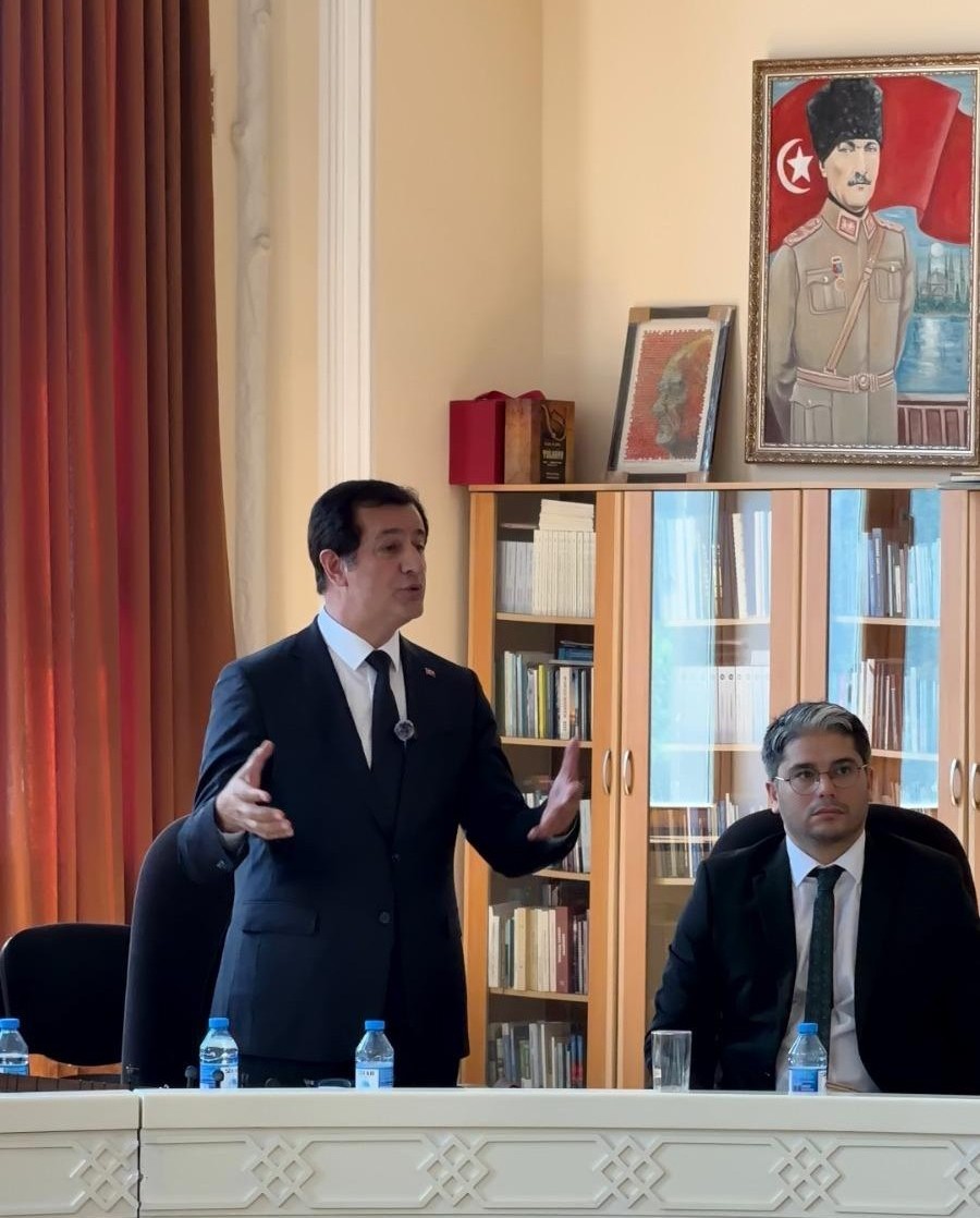 Rektörümüz Prof. Dr. Öztürk Emiroğlu, Bakü Temasları Kapsamında Kafkasya Kahramanı Mihrali Bey’in Kitap Tanıtımına Katıldı
